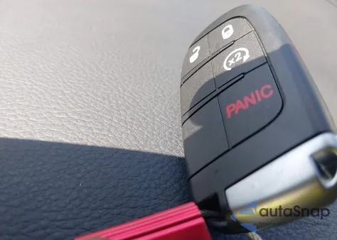 2016 Chrysler 200 Limited Platinum z USA, uszkodzony, nr VIN 1C3CCCAB8GN189312